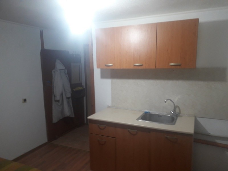 Дава под наем 1-СТАЕН, гр. Пловдив, Коматевски възел, снимка 6 - Апартаменти - 53417142