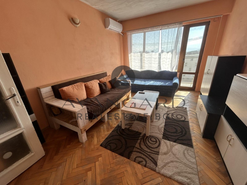 En renta  1 dormitorio Plovdiv , Karshiyaka , 60 metros cuadrados | 69674167