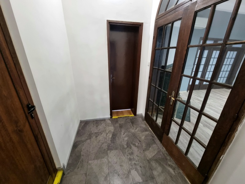 Προς ενοικίαση  Γραφείο Σοφηια , ΤΣενταρ , 260 τ.μ | 90920522 - εικόνα [7]