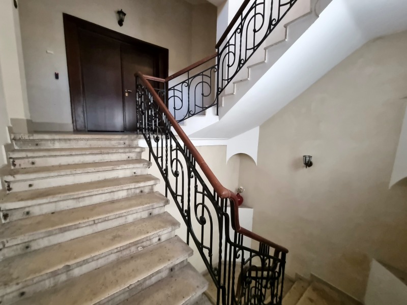 Προς ενοικίαση  Γραφείο Σοφηια , ΤΣενταρ , 260 τ.μ | 90920522 - εικόνα [17]