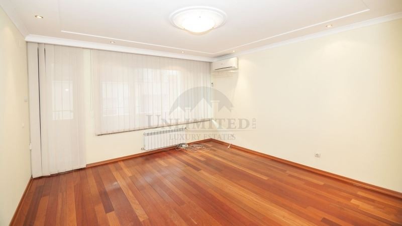 Da affittare  Casa Sofia , Iavorov , 647 mq | 50815606 - Immagine [10]