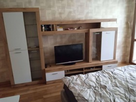 1-стаен град София, Банишора 4