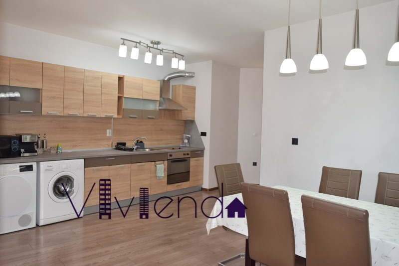 K pronájmu  2 ložnice Sofia , Levski , 120 m2 | 44061328