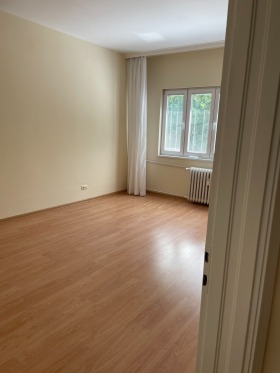 2 bedroom Doktorski pametnik, Sofia 1