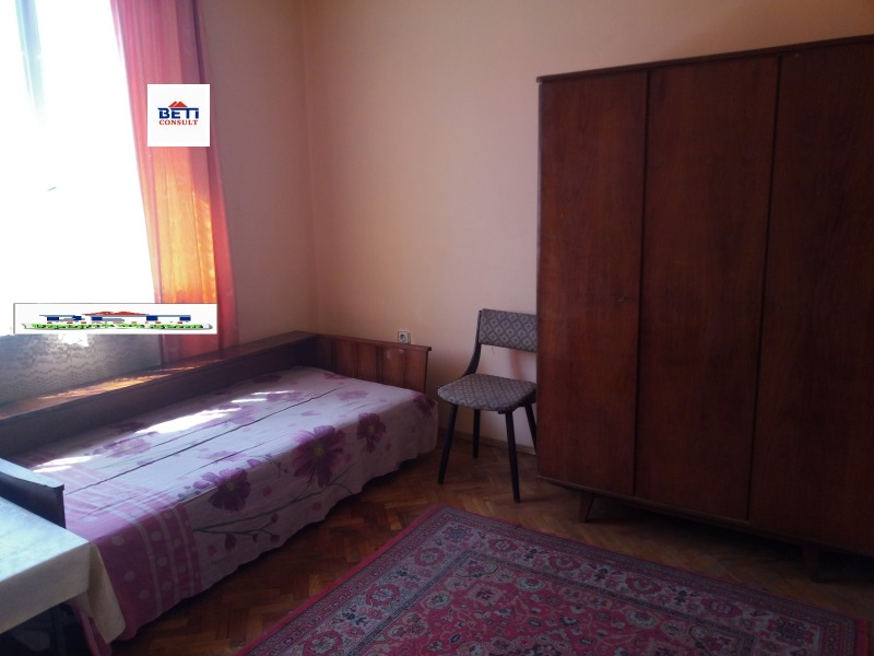 Дава под наем СТАЯ, гр. София, Оборище, снимка 3 - Стаи под наем - 53159490