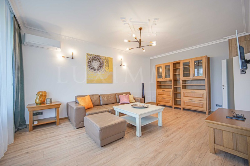Kiadó  3 hálószobás Sofia , Centar , 120 négyzetméter | 96424088 - kép [2]