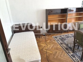 Estudio Chayka, Varna