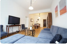 2 bedroom Tsentar, Sofia 1