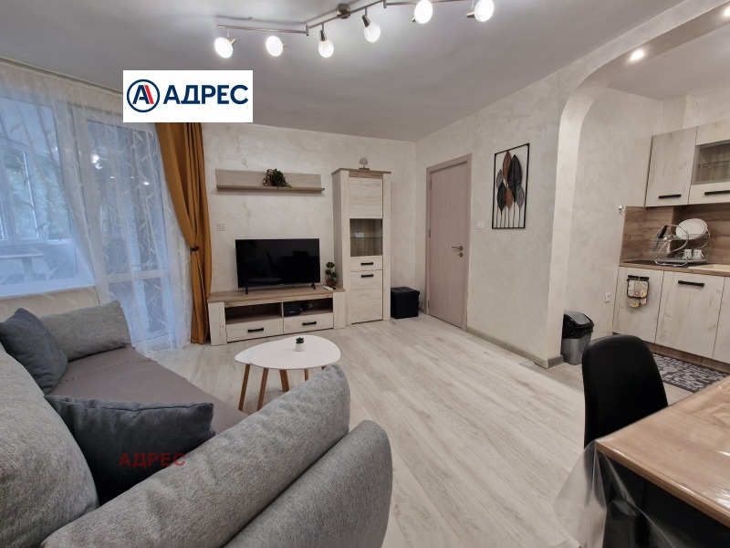 K pronájmu  1 ložnice Varna , Ljatno kino Trakija , 55 m2 | 90549758 - obraz [2]