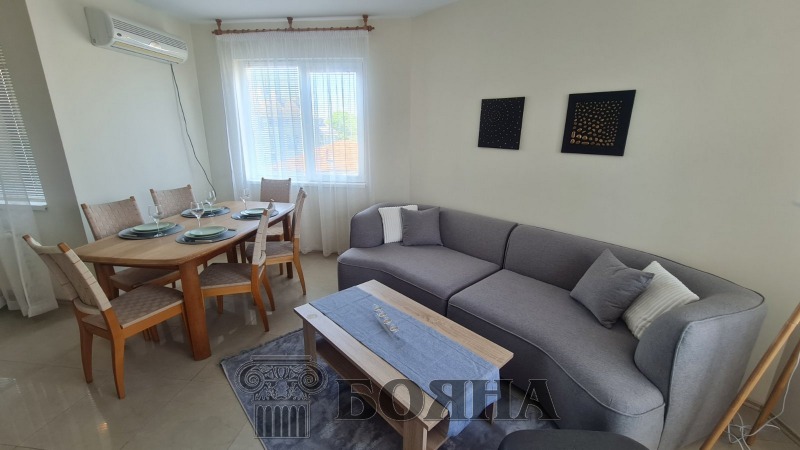 В аренду  2 спальни Русе , Център , 100 кв.м | 65560544