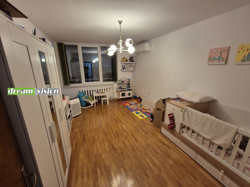 En renta  3 dormitorios Sofia , Slatina , 110 metros cuadrados | 43394357 - imagen [9]