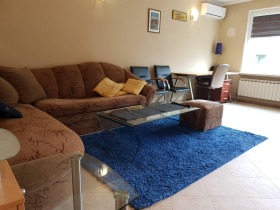 1 chambre Oborichte, Sofia