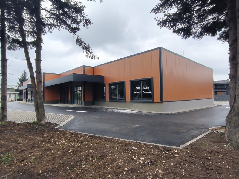 Издаје се  Схоп Добрич , Добротица - Албенска , 320 м2 | 16149819 - слика [4]