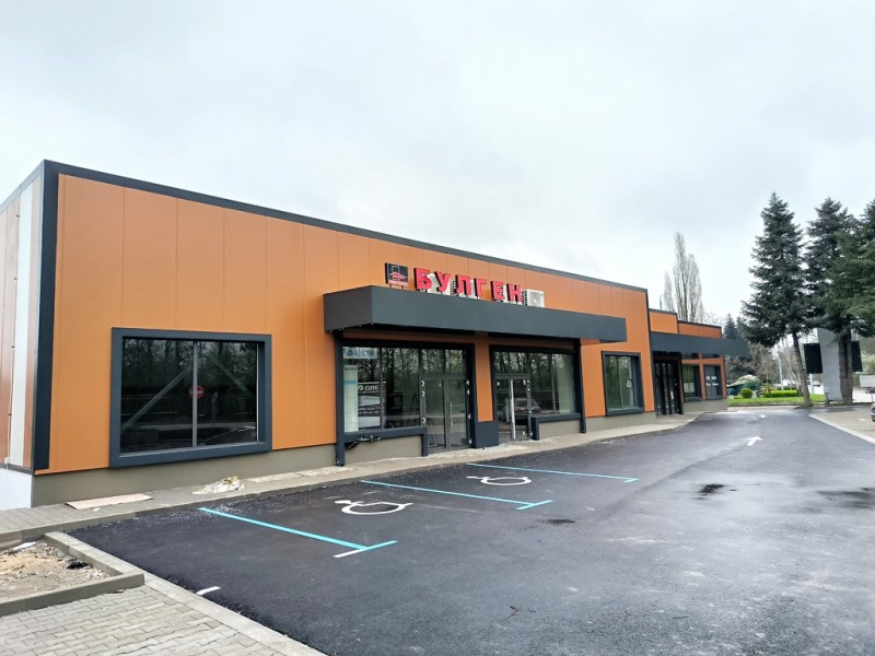 Издаје се  Схоп Добрич , Добротица - Албенска , 320 м2 | 16149819 - слика [2]