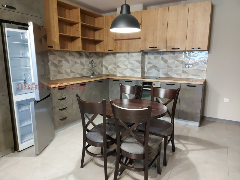 Дава под Наем 2-СТАЕН в град Русе, Център - 67 кв.м / 500 € » 977.92 лв.