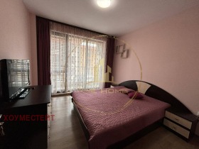 1 dormitorio Pobeda, Varna 6