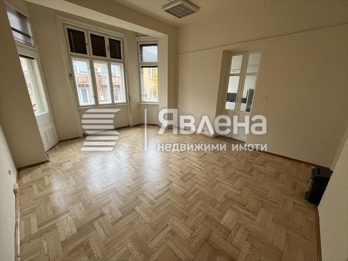 Дава под наем ОФИС, гр. София, Център