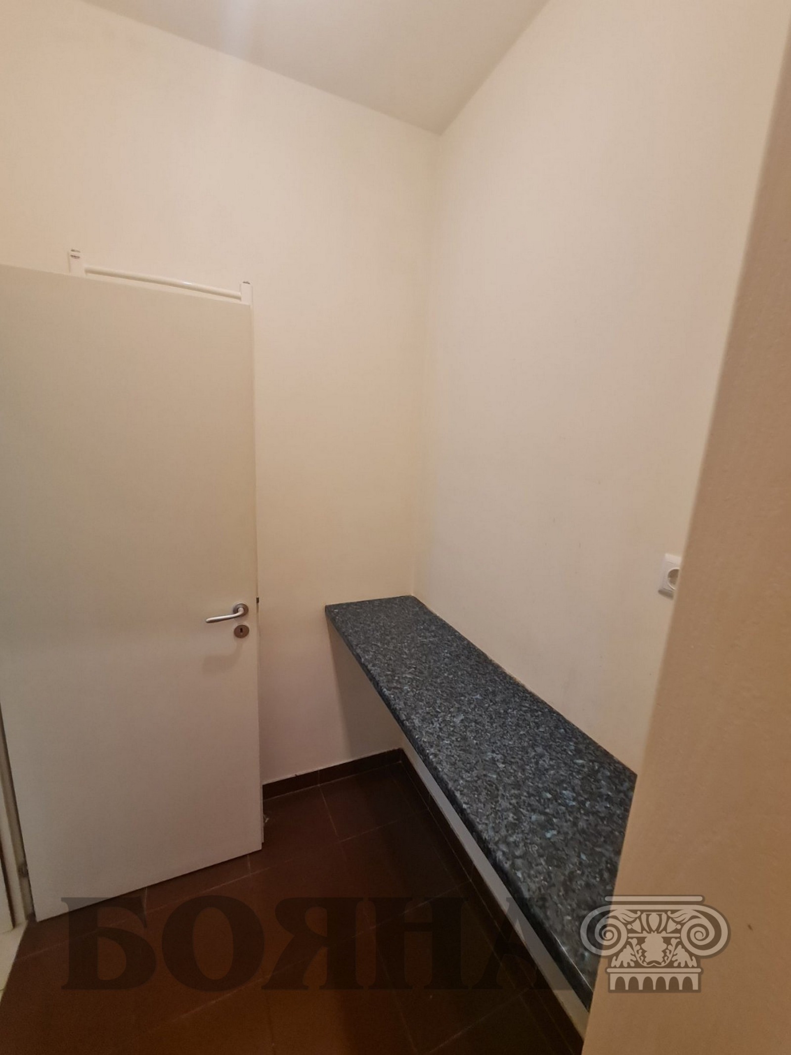 Дава под наем ОФИС, гр. Русе, Център, снимка 11 - Офиси - 56015753