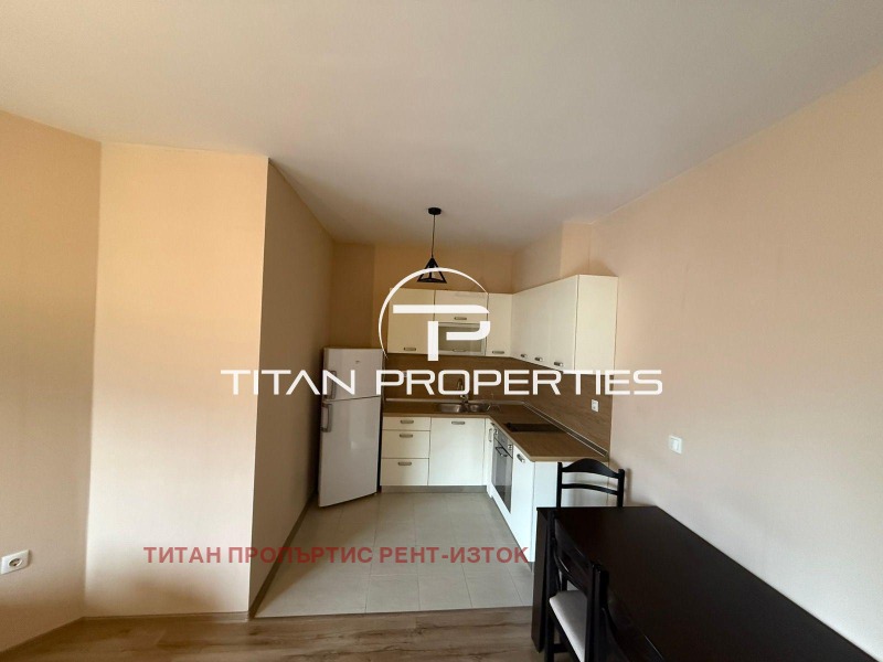 Дава под наем 2-СТАЕН, гр. Бургас, Изгрев, снимка 2 - Апартаменти - 53182975