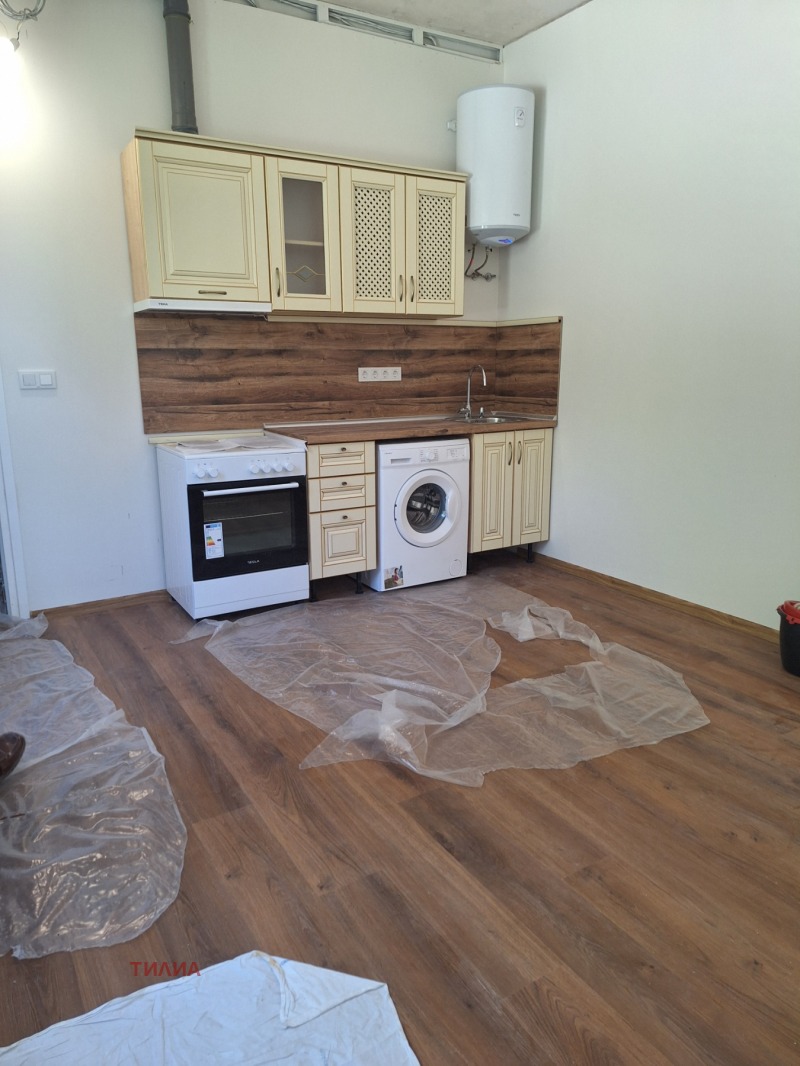 A louer  2 chambres Sofia , Bankya , 75 m² | 94016886