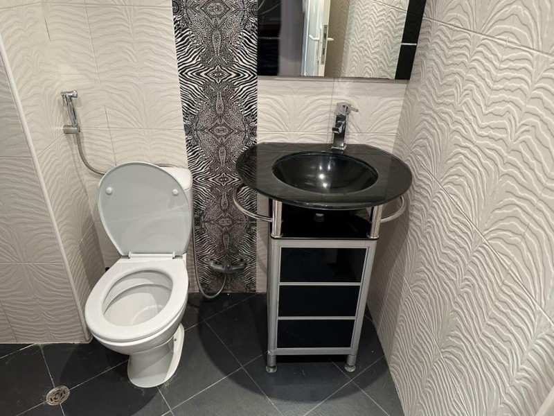 Zu vermieten  2 Schlafzimmer Plowdiw , Kjutschuk Parisch , 76 qm | 55144990 - Bild [7]