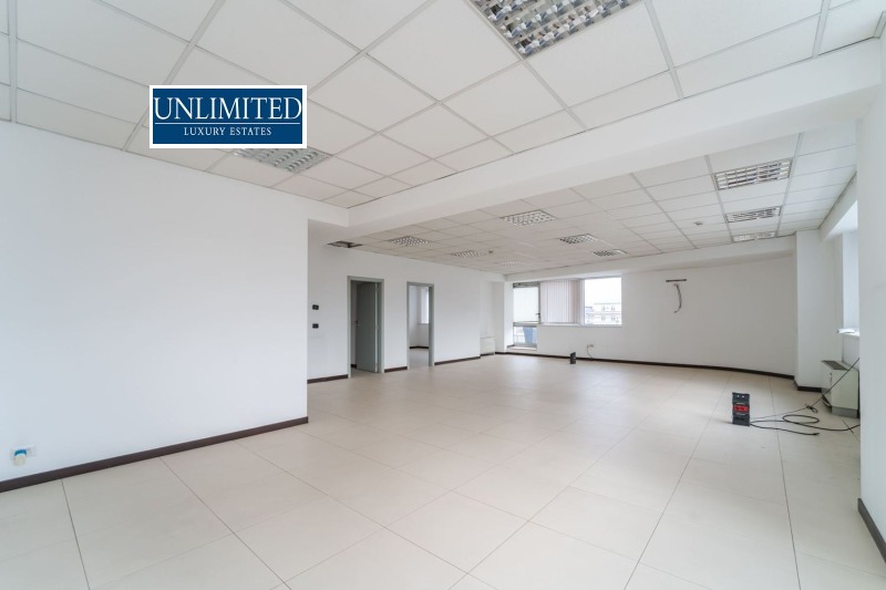 Дава под наем ОФИС, гр. София, Център