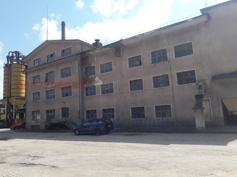 Дава под наем ГАРАЖ, ПАРКОМЯСТО, гр. Видин, Баба Тонка, снимка 2 - Гаражи и паркоместа - 52786212