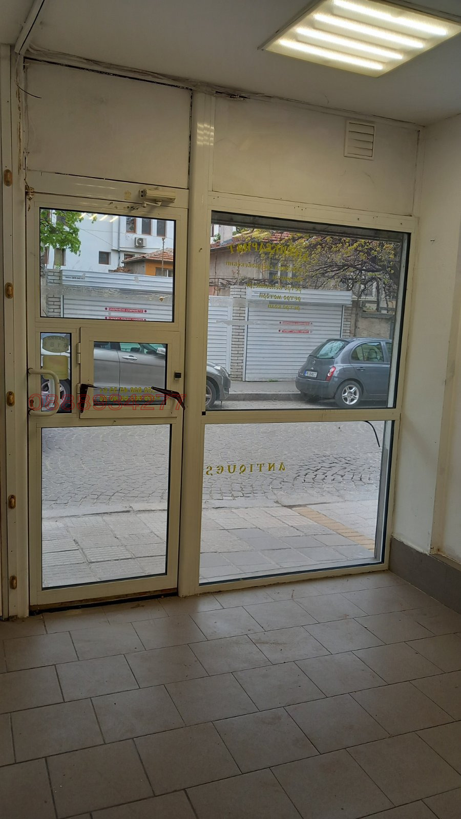 Дава под наем МАГАЗИН, гр. Пловдив, Център, снимка 3 - Магазини - 54283310