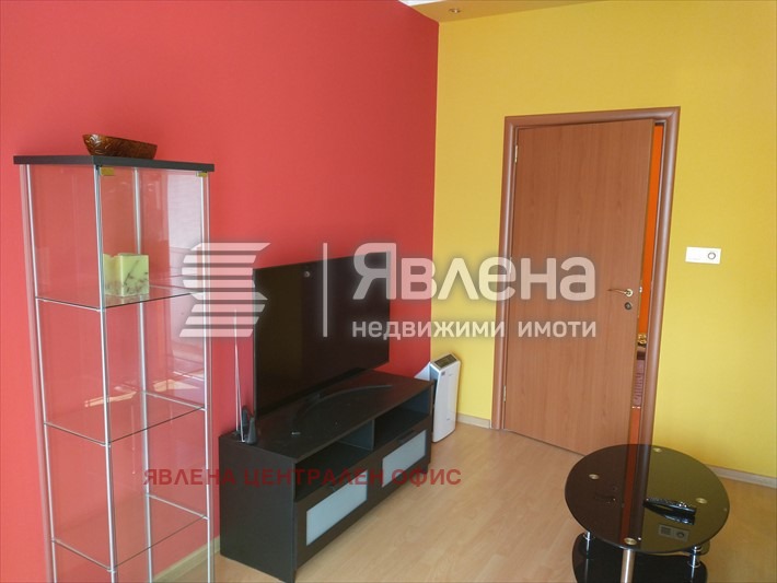 Til leie  1 soverom Sofia , Banisjora , 65 kvm | 67940334 - bilde [3]