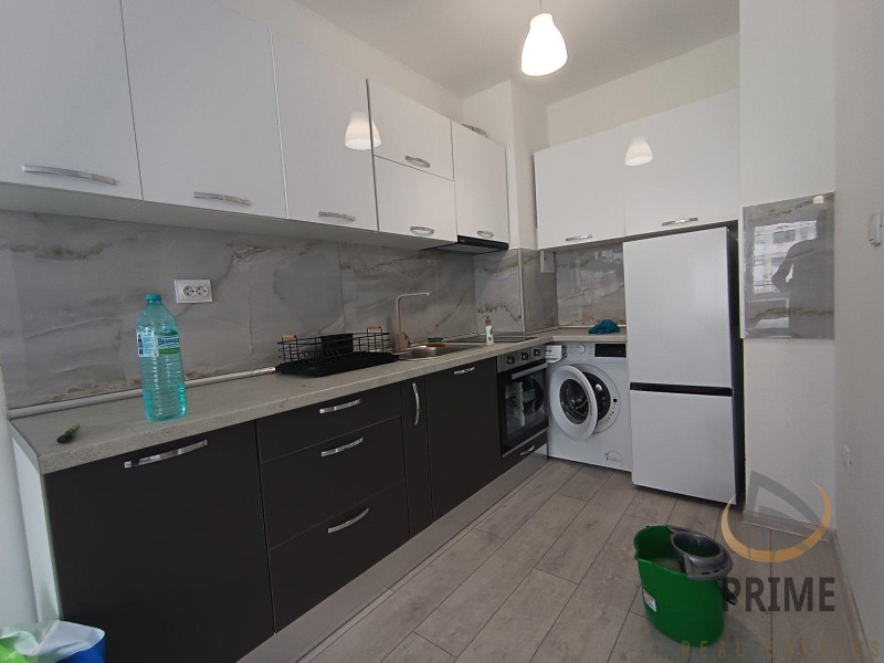 Do wynajęcia  1 sypialnia Burgas , Slawejkow , 65 mkw | 61389073 - obraz [2]