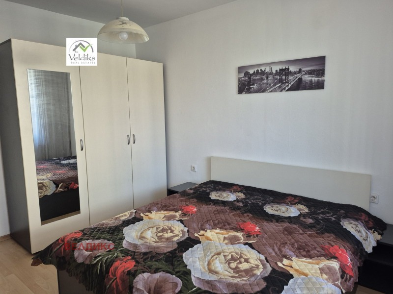 Дава под наем  3-стаен град София , Център , 94 кв.м | 43499917 - изображение [2]