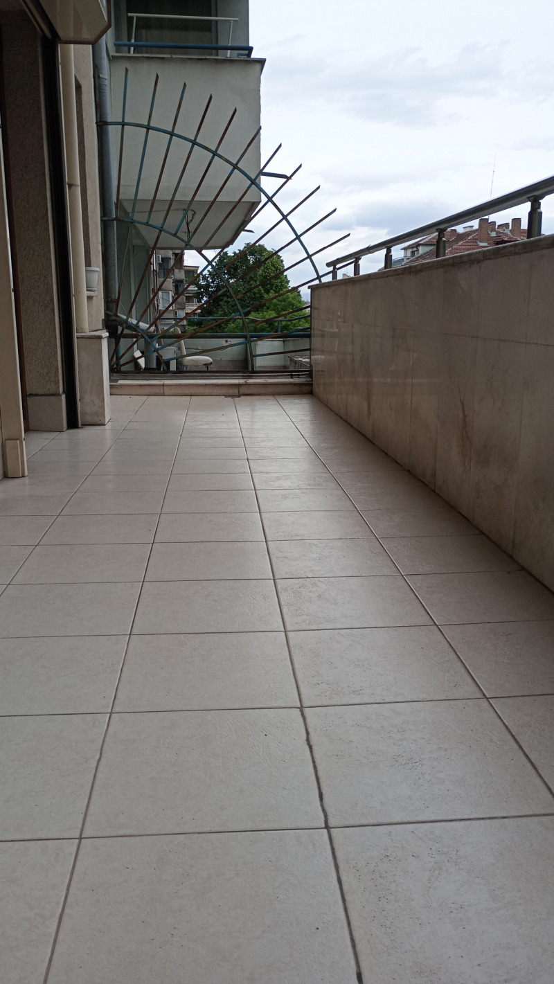 Te huur  Kantoor Sofia , Lozenets , 120 m² | 42161869 - afbeelding [17]