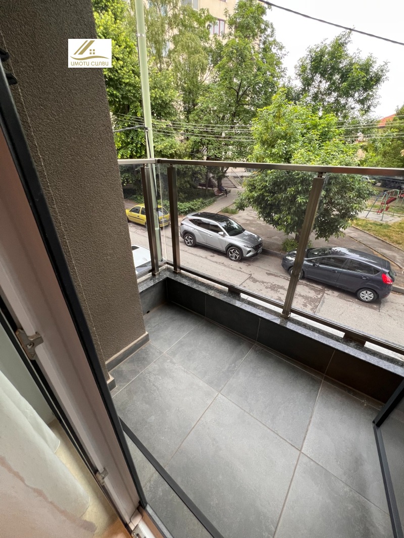 Zu vermieten  1 Schlafzimmer Plewen , Idealen zentar , 74 qm | 88114524 - Bild [12]