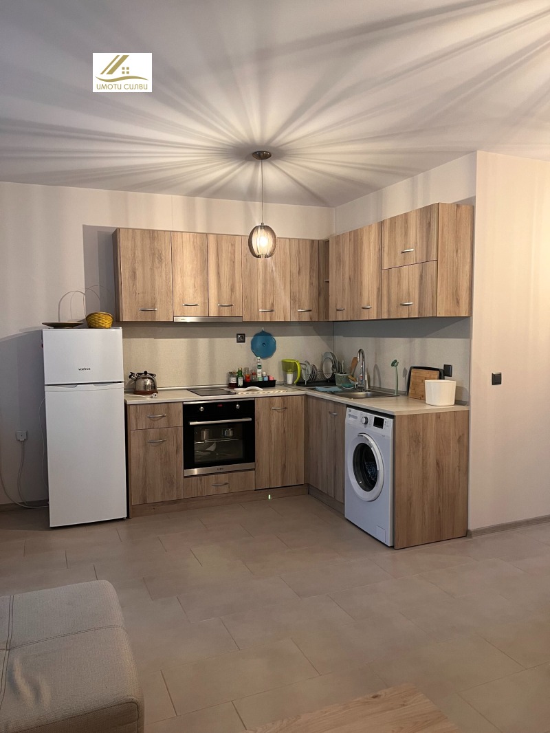 Zu vermieten  1 Schlafzimmer Plewen , Idealen zentar , 74 qm | 88114524 - Bild [4]