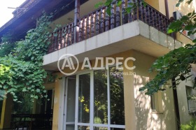σπίτι Μαλο Βυτσηνο, Σοφηια