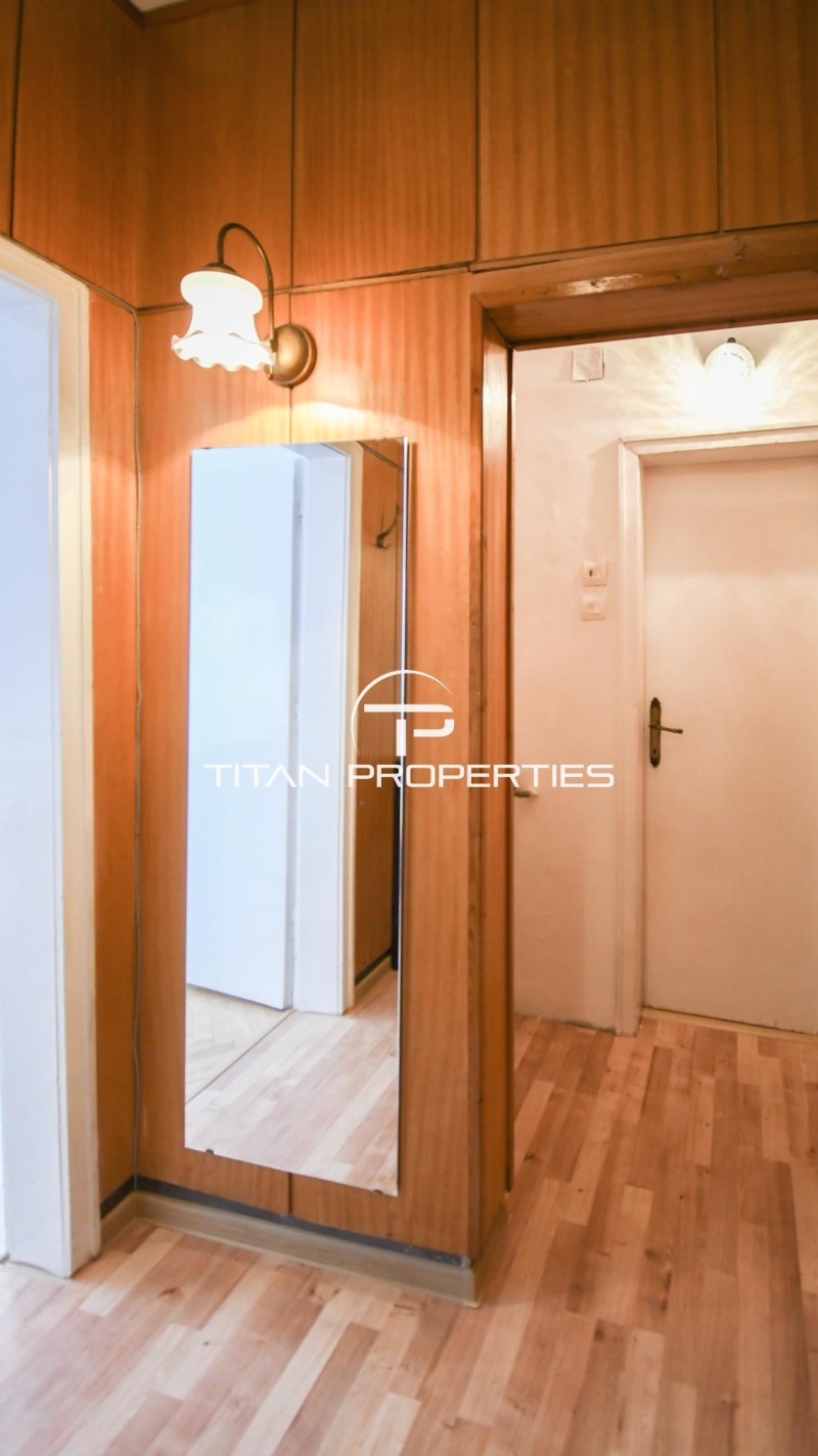 K pronájmu  1 ložnice Sofia , Borovo , 50 m2 | 42046183 - obraz [9]