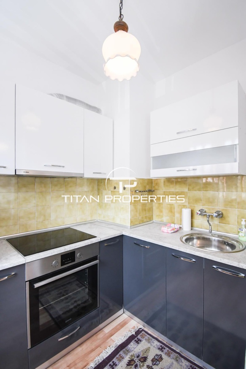 K pronájmu  1 ložnice Sofia , Borovo , 50 m2 | 42046183 - obraz [8]