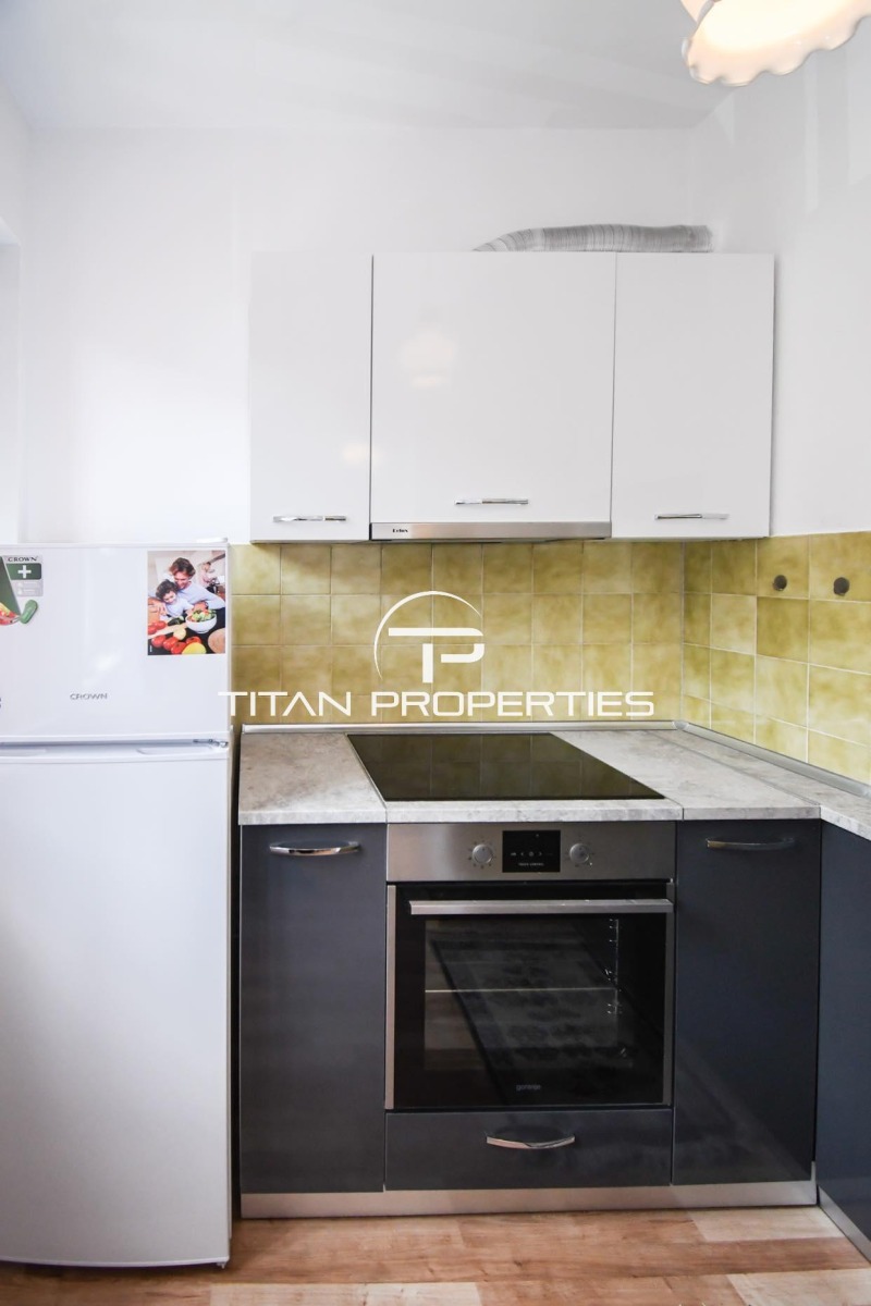 K pronájmu  1 ložnice Sofia , Borovo , 50 m2 | 42046183 - obraz [7]