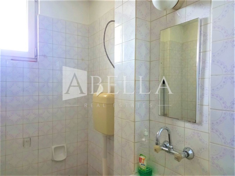 K pronájmu  2 ložnice Sofia , Borovo , 75 m2 | 53912303 - obraz [12]
