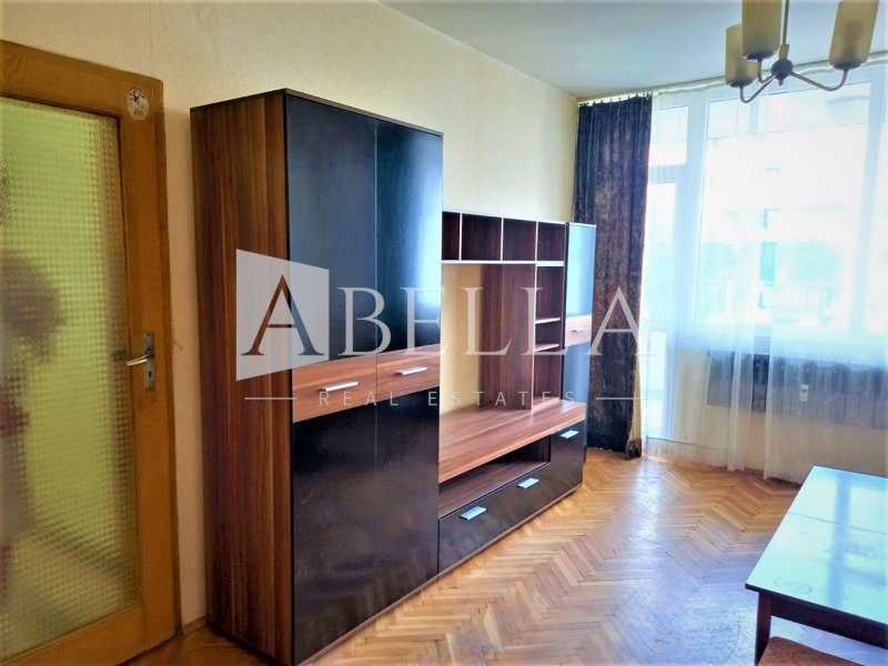 K pronájmu  2 ložnice Sofia , Borovo , 75 m2 | 53912303 - obraz [4]