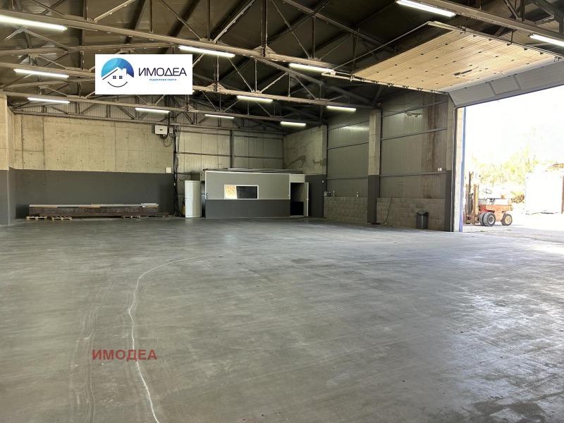 Дава под наем СКЛАД, гр. Велико Търново, Промишлена зона - Запад, снимка 4 - Складове - 53122754