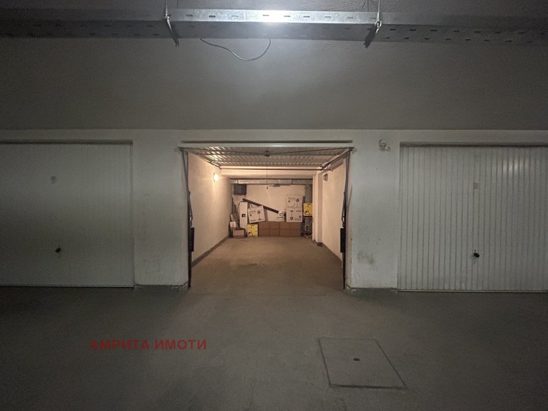 A louer  Garage Sofia , Lozenets , 20 m² | 97254912