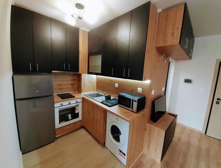 För uthyrning  Studio Plovdiv , Centar , 43 kvm | 71171890