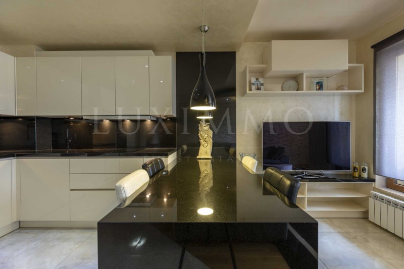 Издаје се  2 спаваће собе Софија , Лозенец , 124 м2 | 32708314 - слика [5]