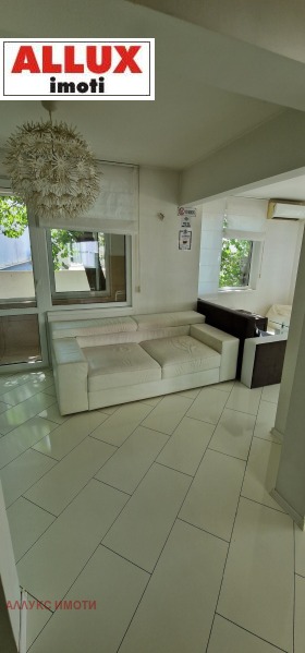    2- | Imot.bg    10