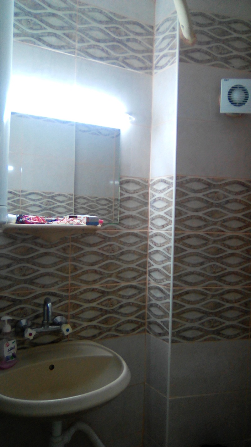 Дава под наем 1-СТАЕН, гр. Шумен, Център, снимка 11 - Апартаменти - 53343718