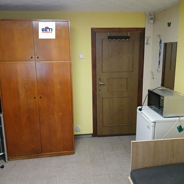 Дава под наем СТАЯ, гр. София, Зона Б-18, снимка 5 - Стаи под наем - 54461624