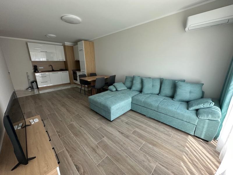 K pronájmu  1 ložnice Sofia , Banišora , 66 m2 | 73339080