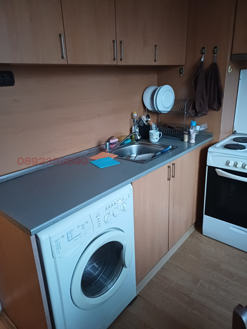 För uthyrning  1 sovrum Sofia , Ljulin 3 , 55 kvm | 66793097 - bild [2]
