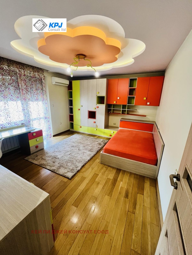 A louer  3+ chambres Sofia , Vitocha , 240 m² | 37100472 - image [7]